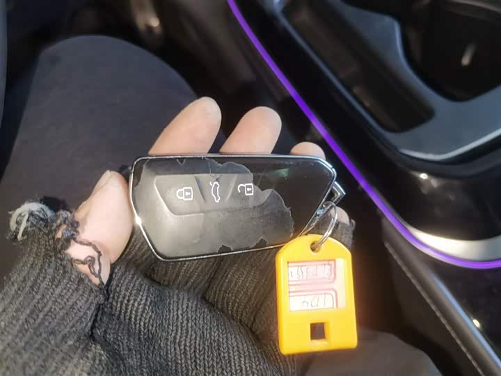 Фото 9 - Volkswagen ID.4 Crozz