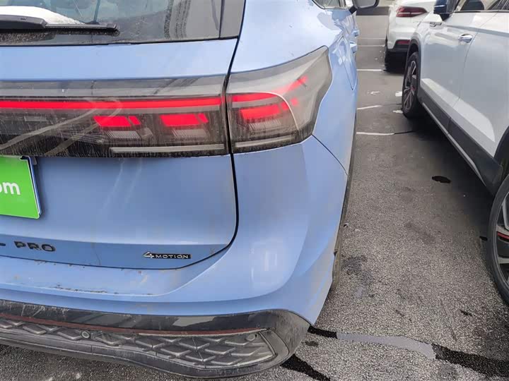 Фото 8 - Volkswagen Tiguan L Pro