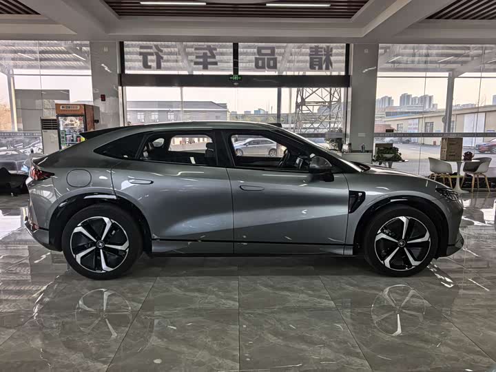 Фото 6 - BYD Song L