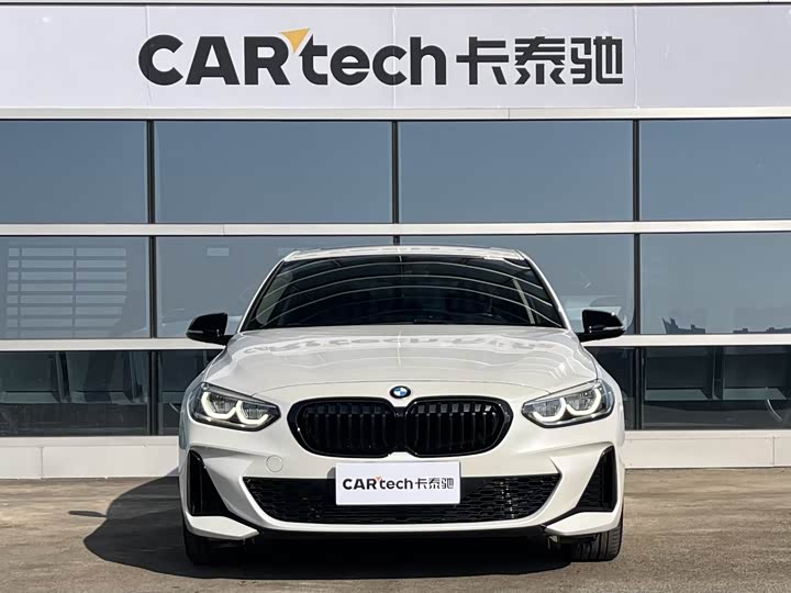 Фото 2 - BMW 1 Series