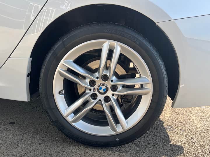 Фото 7 - BMW 1 Series