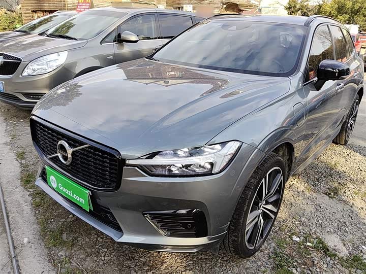 Фото 1 - Volvo XC60 Hybrid