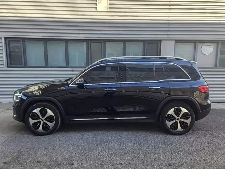 Фото 3 - Mercedes-Benz GLB-Class