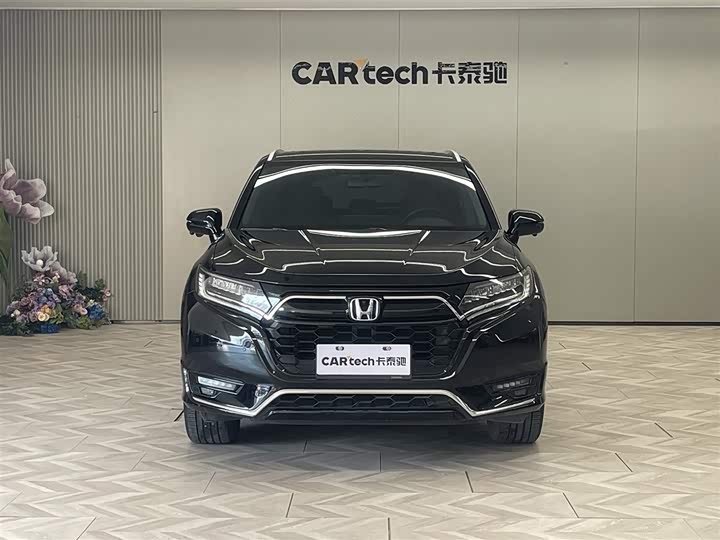 Фото 3 - Honda UR-V