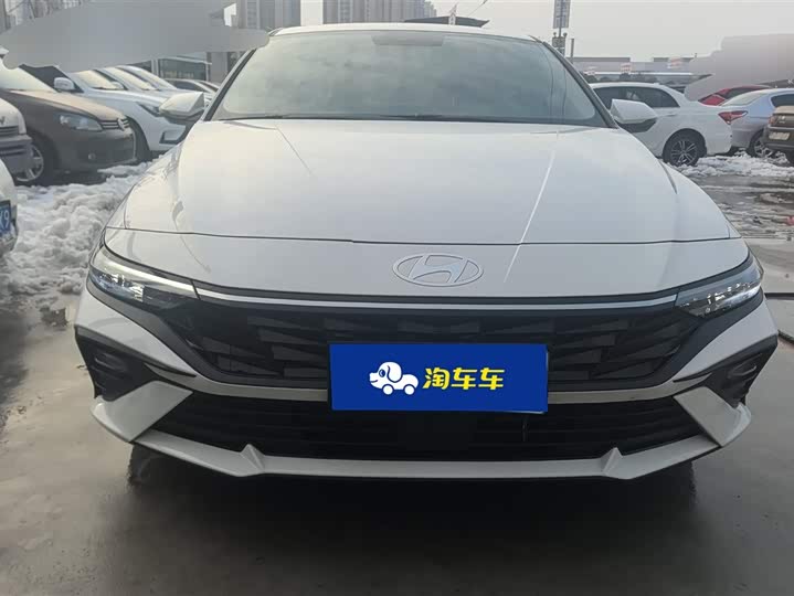 Фото 2 - Hyundai Elantra N line