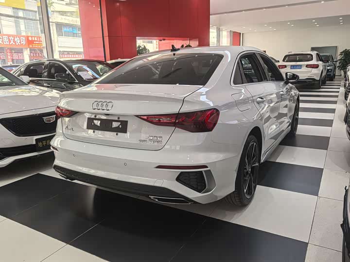 Фото 8 - Audi A3