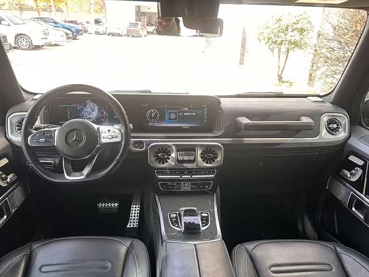 Фото 3 - Mercedes-Benz G-Class