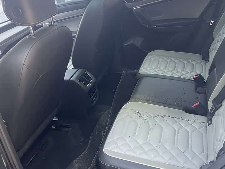 Фото 7 - Volkswagen Tayron