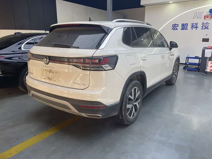 Фото 9 - Volkswagen Tayron