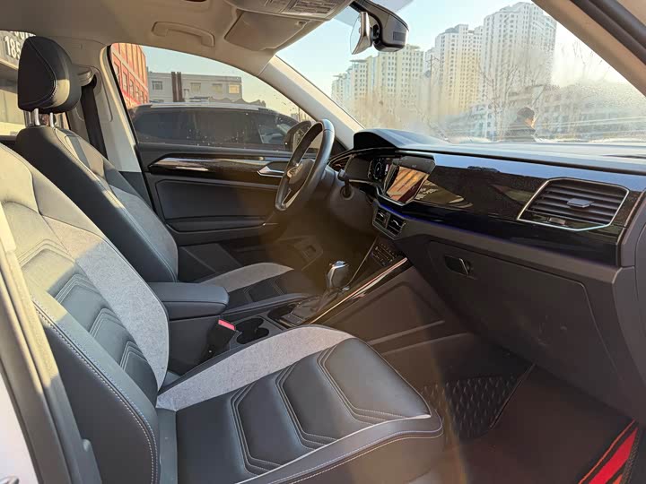 Фото 7 - Volkswagen Tayron GTE Hybrid