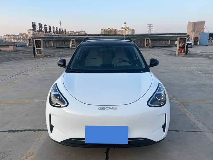 Фото 2 - Geely Galaxy Geome