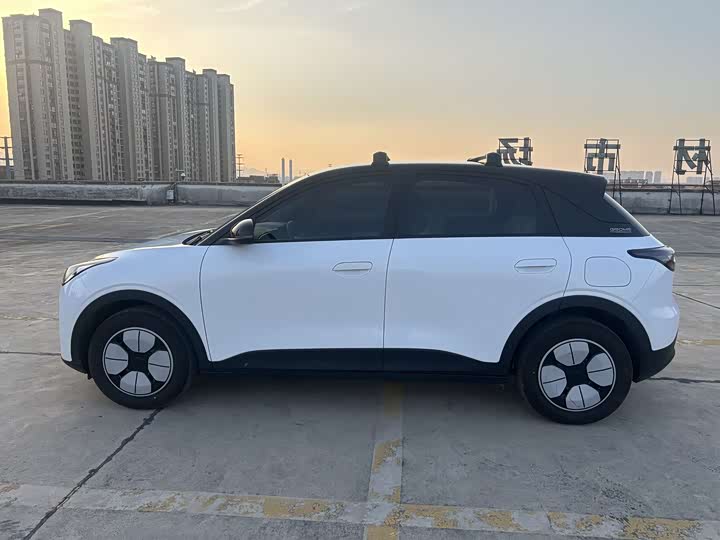 Фото 6 - Geely Galaxy Geome