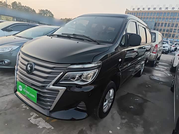 Фото 2 - Dongfeng Forthing Lingzhi M5