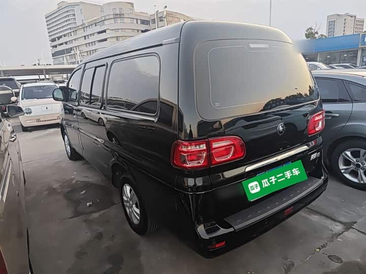 Фото 5 - Dongfeng Forthing Lingzhi M5