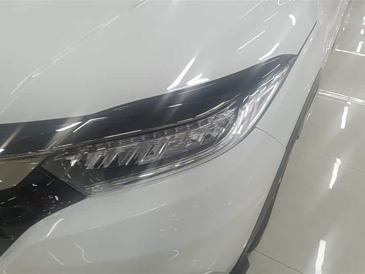 Фото 5 - Honda Vezel