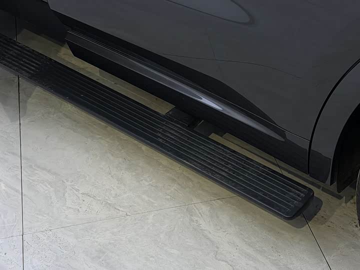 Фото 6 - LiXiang L9