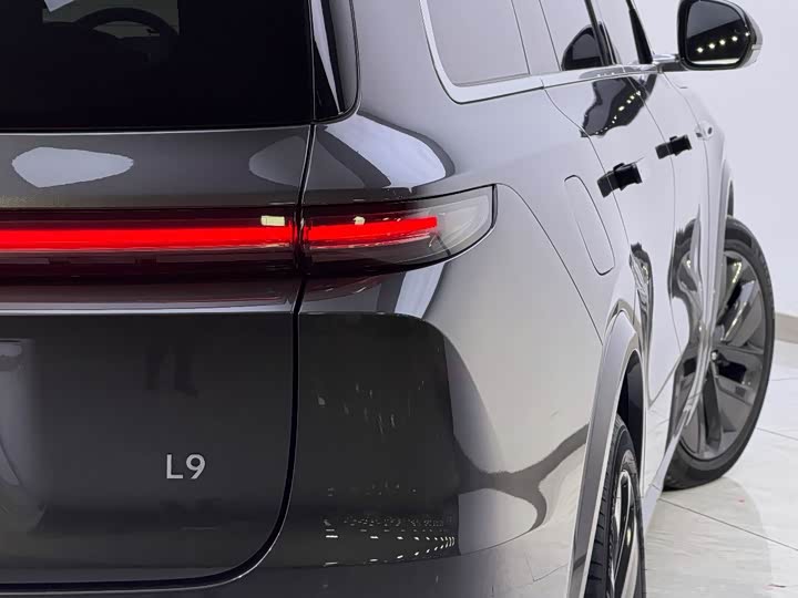 Фото 7 - LiXiang L9