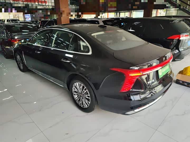 Фото 5 - Hongqi H5