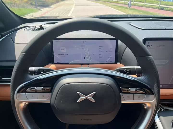 Фото 7 - XPeng G9