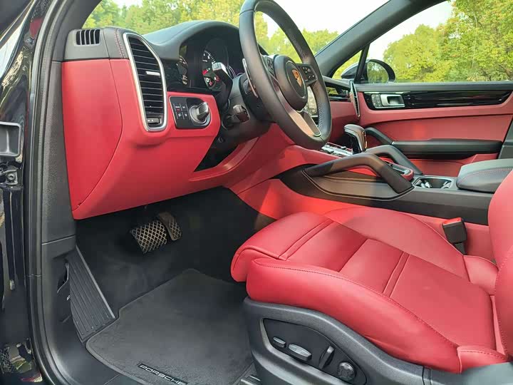 Фото 6 - Porsche Cayenne