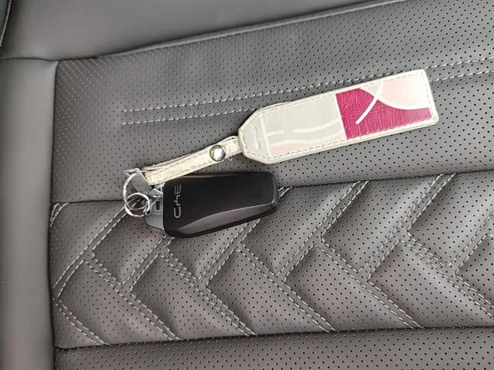 Фото 9 - BYD Song L DM-i Hybrid