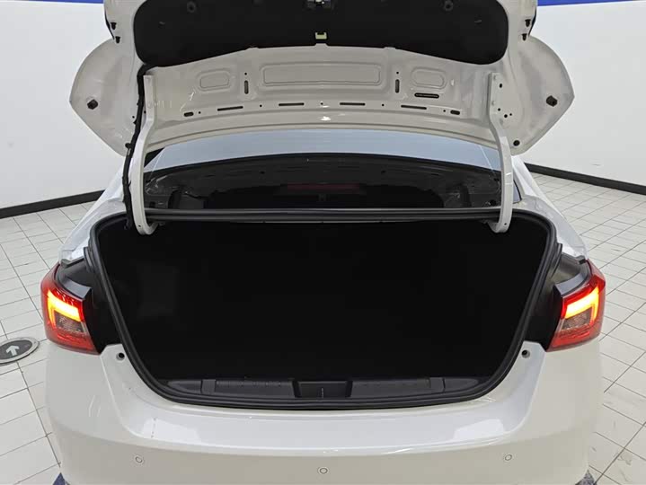 Фото 4 - Chery Arrizo 5