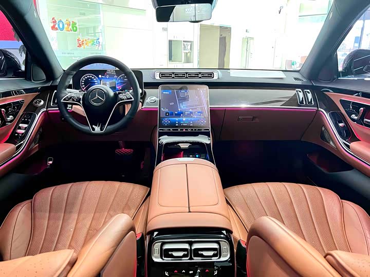 Фото 8 - Mercedes-Benz S-Class