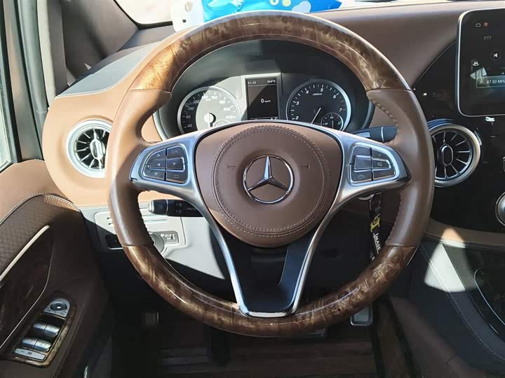 Фото 3 - Mercedes-Benz Vito