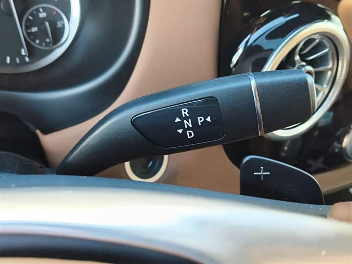 Фото 7 - Mercedes-Benz Vito