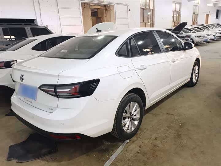 Фото 7 - Volkswagen Lavida