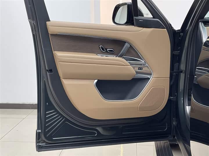 Фото 9 - Land Rover Range Rover