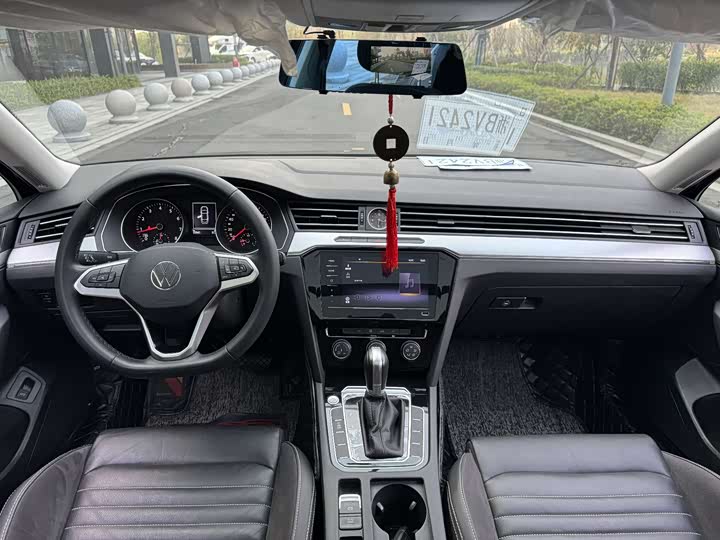 Фото 4 - Volkswagen Magotan