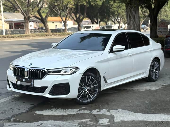 Фото 1 - BMW 5 Series