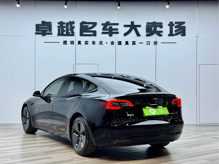 Фото 5 - Tesla Model 3