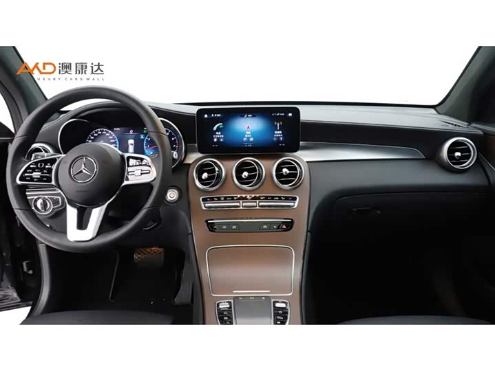 Фото 5 - Mercedes-Benz GLC-Class