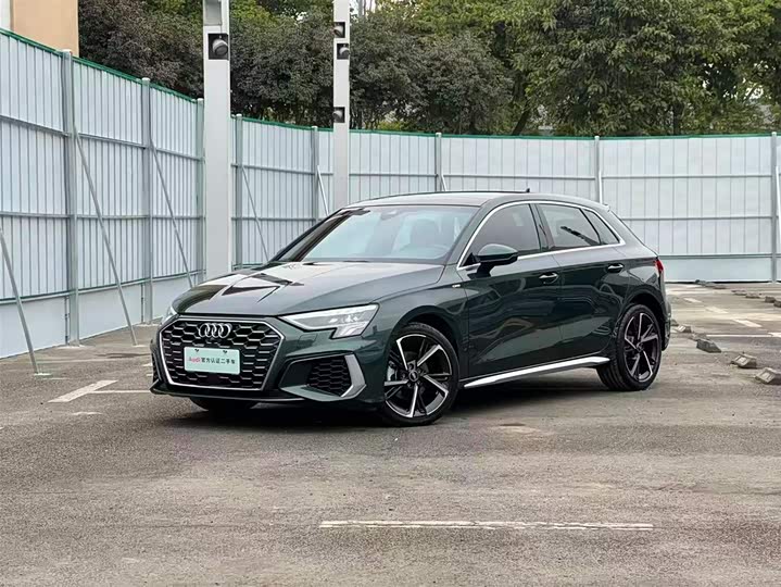 Фото 1 - Audi A3