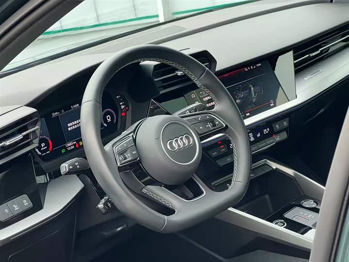 Фото 9 - Audi A3