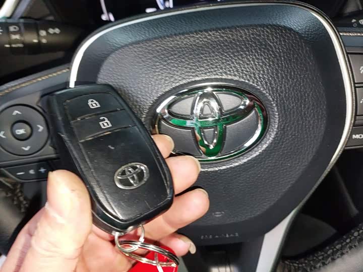 Фото 9 - Toyota Frontlander