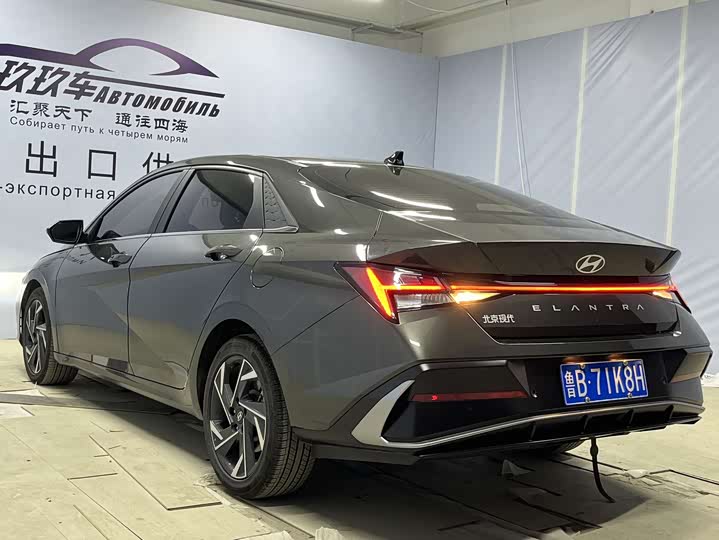 Фото 4 - Hyundai Elantra N line