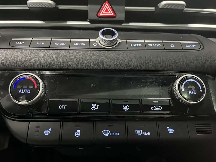 Фото 8 - Hyundai Elantra N line