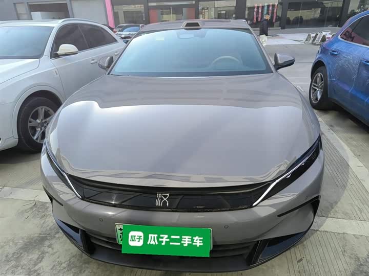 Фото 3 - BYD Han