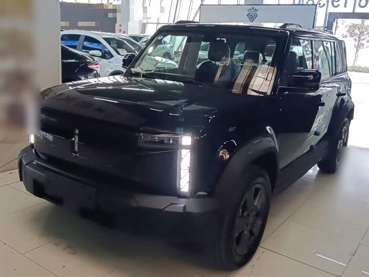 Фото 1 - Chery iCar 03