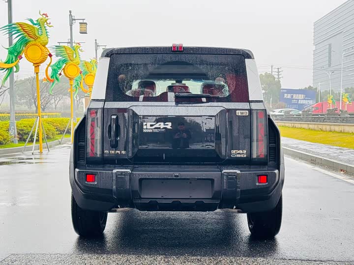 Фото 8 - Chery iCar 03T