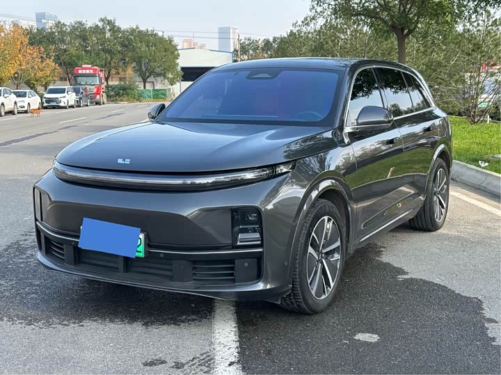 Фото 1 - LiXiang L7