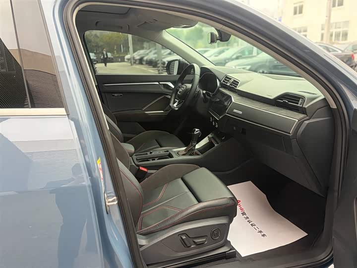 Фото 8 - Audi Q3 Sportback