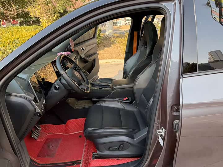 Фото 8 - MG Motor One