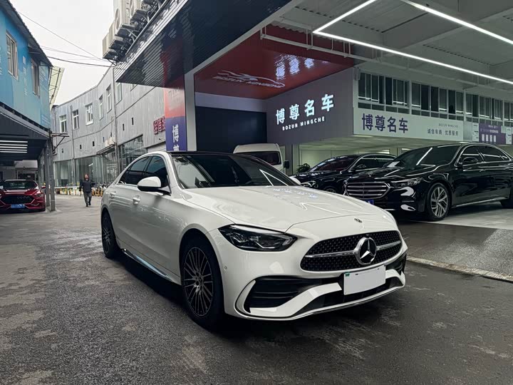 Фото 2 - Mercedes-Benz C-Class