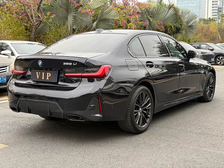 Фото 9 - BMW 3 Series