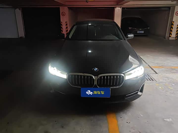 Фото 2 - BMW 5 Series