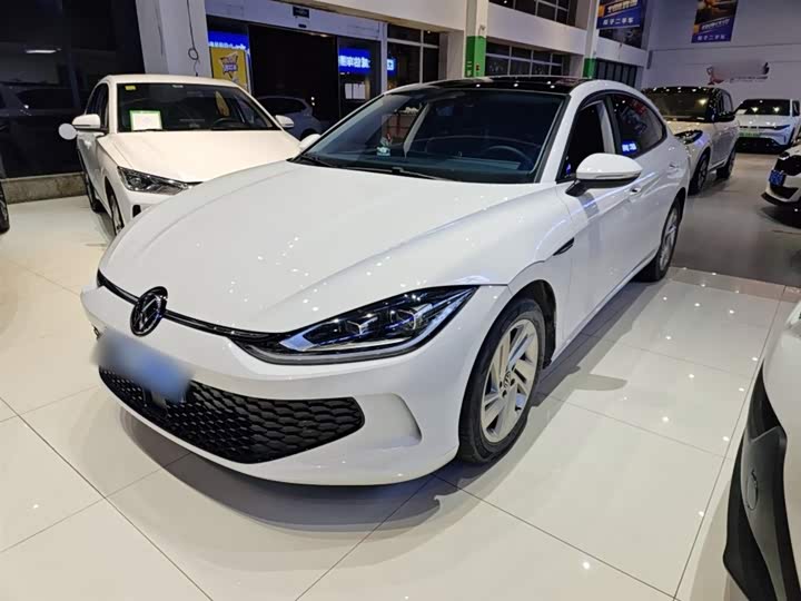 Фото 2 - Volkswagen Lamando L